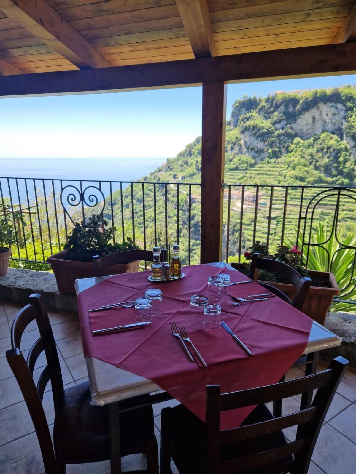 Agriturismo Orrido Di Pino Agerola Buitenkant foto